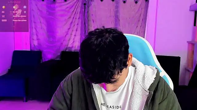 Franco Rizzo  online show from October 12, 8:30 pm