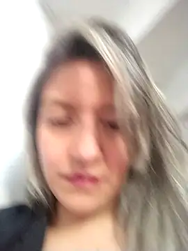 valeriahunter1 online show from March 11, 10:38 pm