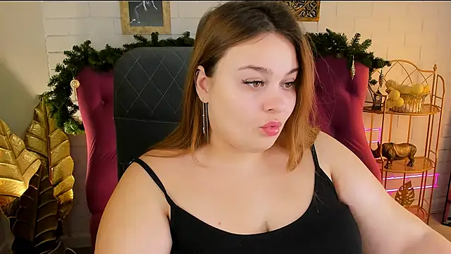 KimberlyMaran online show from December 20, 9:11 am