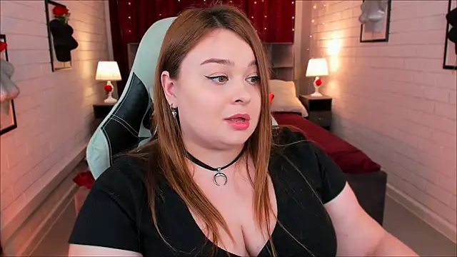 KimberlyMaran online show from February 18, 3:32 pm