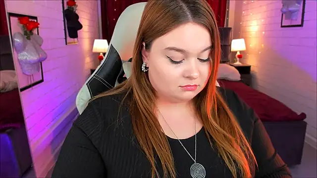 KimberlyMaran online show from March 19, 12:34 pm