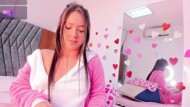 Hilary Smile  online show from March 9, 2:18 am