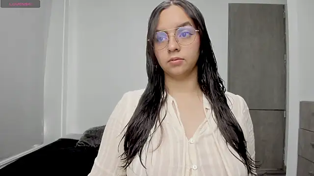 Valery7rose  online show from October 9, 2:59 pm