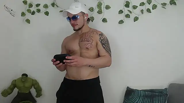 Angel bran online show from January 9, 7:04 pm