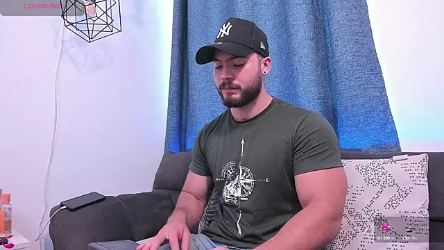 SebastianVilla  online show from February 25, 3:27 pm