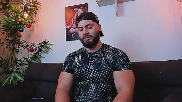 SebastianVilla  online show from March 28, 11:15 pm