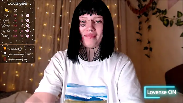 tradishka online show from December 17, 11:16 pm