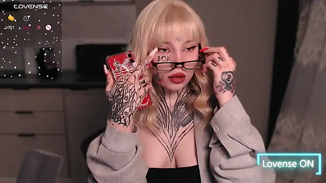 tradishka online show from March 21, 10:17 pm