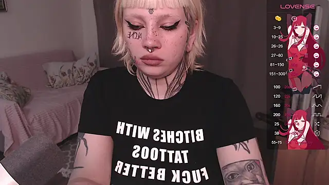 tradishka online show from September 13, 8:08 pm