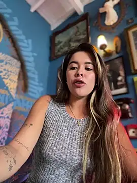 Snapshot of Emilia_Bakerr chatting on January 23, 8:45 pm Emilia Bakerr online show from January 23, 8:45 pm