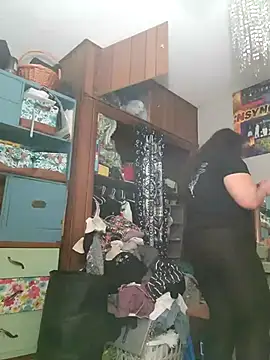 sweetkitty111 online show from December 7, 11:29 am