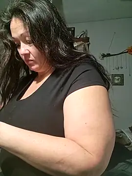 sweetkitty111 online show from February 7, 9:04 pm