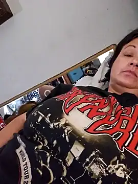 sweetkitty111 online show from February 28, 4:31 pm