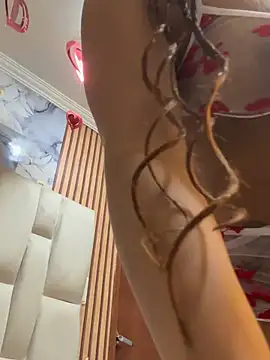 Hannagarces online show from February 18, 10:44 am