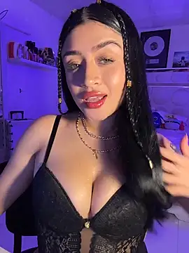 lucianaroy online show from April 9, 3:06 am