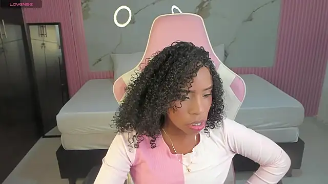 lia 16 online show from February 4, 3:47 pm