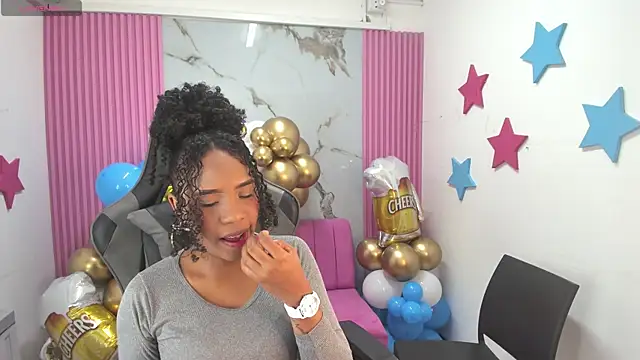 lia 16 online show from September 20, 10:49 am