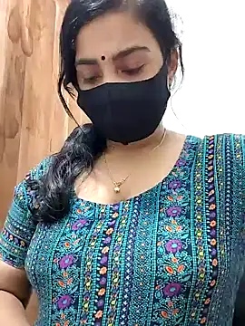 Snapshot of Ritusri_Dotta chatting on December 18, 6:57 pm Ritusri Dotta online show from December 18, 6:57 pm