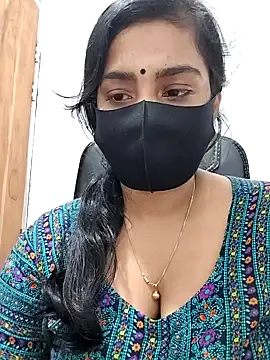 Snapshot of Ritusri_Dotta chatting on December 18, 10:02 pm Ritusri Dotta online show from December 18, 10:02 pm