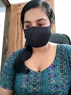 Snapshot of Ritusri_Dotta chatting on December 20, 6:40 am Ritusri Dotta online show from December 20, 6:40 am