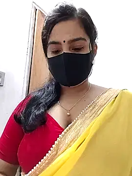 Snapshot of Ritusri_Dotta chatting on February 5, 4:36 pm Ritusri Dotta online show from February 5, 4:36 pm
