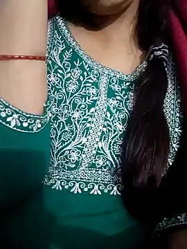 Snapshot of jenny4you chatting on January 25, 3:52 pm jenny4you online show from January 25, 3:52 pm