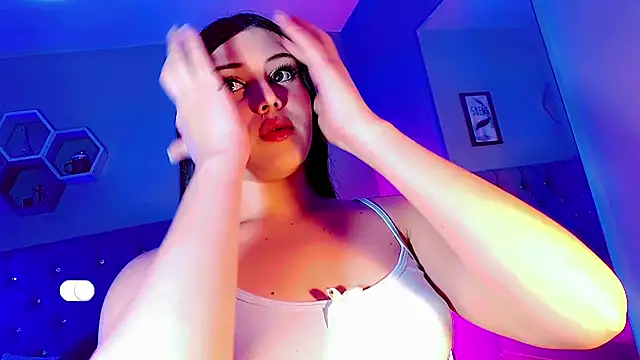 Ashlycuute online show from December 19, 9:38 pm