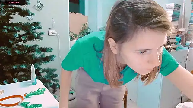 Snapshot of RosaJil chatting on December 26, 3:31 pm RosaJil online show from December 26, 3:31 pm