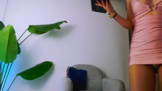 Sara ow online show from March 5, 8:27 pm