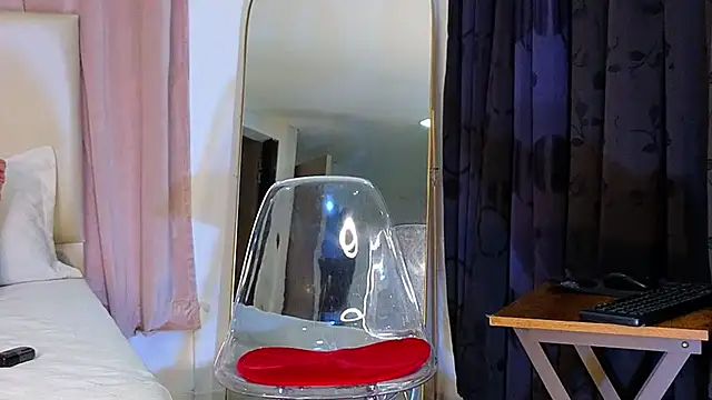 KristennBlue online show from February 8, 1:54 am