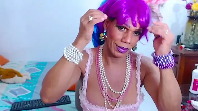 bardotbigcockts online show from October 31, 9:05 pm