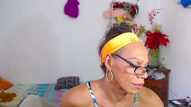 bardotbigcockts online show from November 9, 5:22 pm