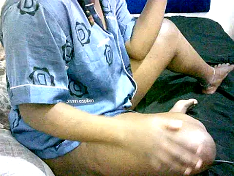 honeypotsweet online show from April 16, 9:54 am