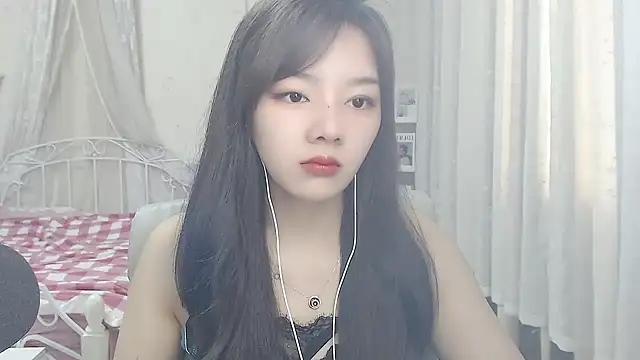 Snapshot of Jenny-Z chatting on March 30, 1:50 am Jenny-Z online show from March 30, 1:50 am