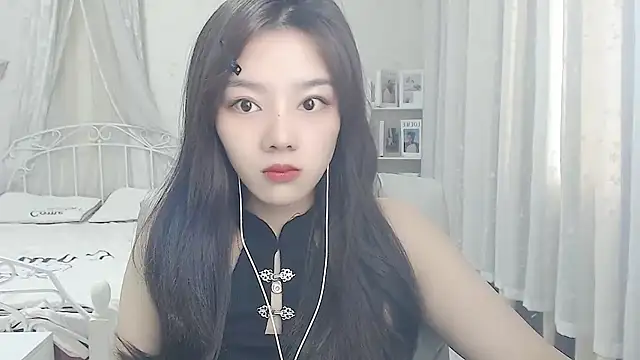 Snapshot of Jenny-Z chatting on April 1, 1:39 am Jenny-Z online show from April 1, 1:39 am