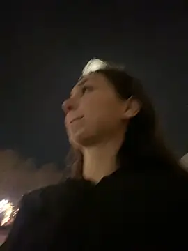 QuitieLia online show from January 6, 3:08 pm