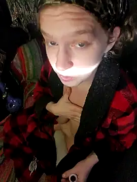 Snapshot of shadow199393 chatting on January 18, 9:24 pm shadow199393 online show from January 18, 9:24 pm