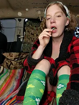 Snapshot of shadow199393 chatting on March 12, 6:11 pm shadow199393 online show from March 12, 6:11 pm