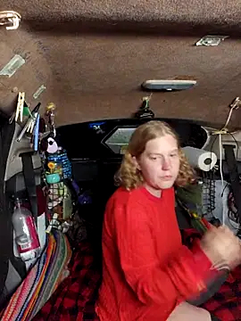 Snapshot of shadow199393 chatting on October 6, 12:52 am shadow199393 online show from October 6, 12:52 am