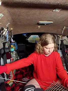 Snapshot of shadow199393 chatting on October 18, 2:03 am shadow199393 online show from October 18, 2:03 am