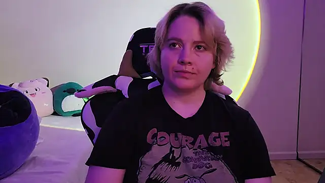 InternetFairy XO online show from December 17, 7:48 pm