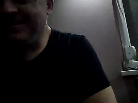 Snapshot of LSD669 chatting on October 31, 4:02 am LSD669 online show from October 31, 4:02 am