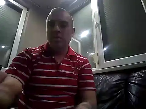 Snapshot of LSD669 chatting on April 8, 2:22 am LSD669 online show from April 8, 2:22 am