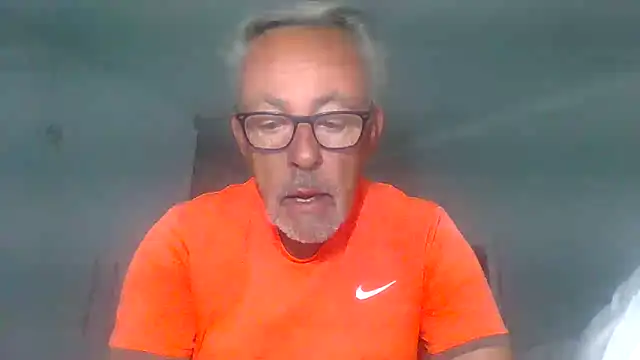 tuggy59 online show from October 6, 4:43 am