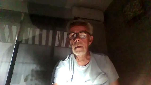 tuggy59 online show from November 16, 6:41 am