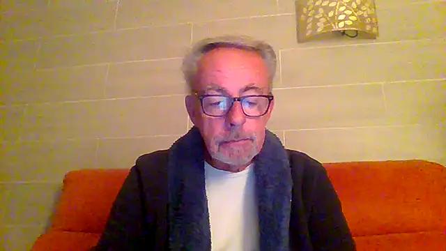 tuggy59 online show from December 21, 5:36 am