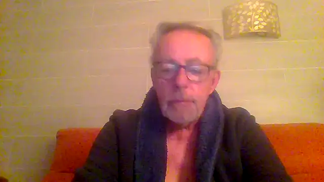 tuggy59 online show from March 19, 5:22 am