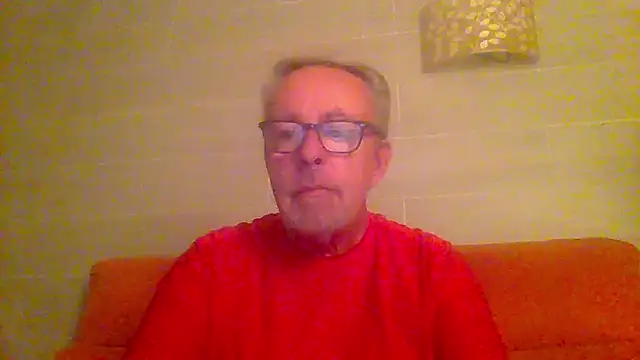 tuggy59 online show from April 11, 3:22 am