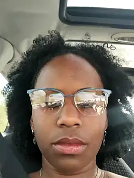 Jeniffer Jarvis online show from March 9, 5:39 pm