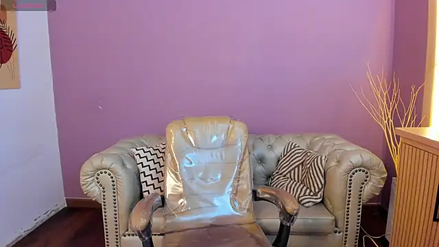 taylor bennet online show from October 3, 12:13 pm